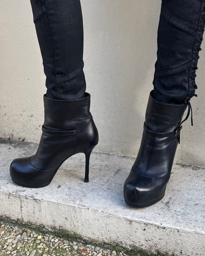 SAINT LAURENT BOOTS
